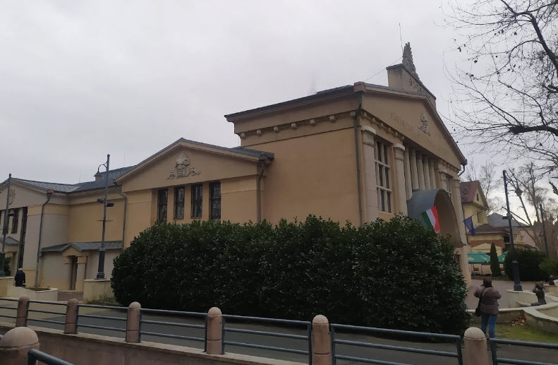 Rainbow Palace of Culture, Hungary
